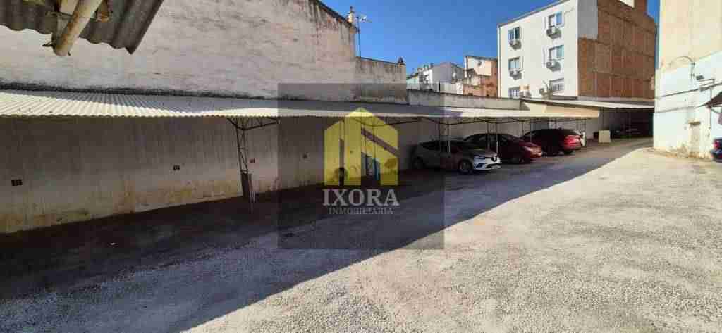 Terreno con 30 Plazas de Aparcamiento y Potencial de Expansión Cerca del Centro de Linares 1 IMG-20240530-WA0019