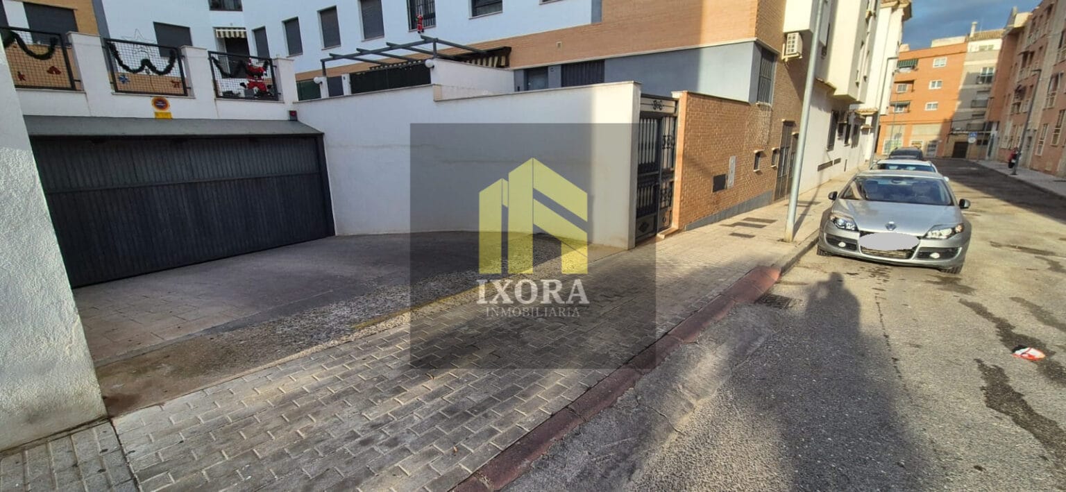 Ref.: IX-00079 - Plaza de Garaje en Calle La Merced (Linares) 45 IMG-20250105-WA0016