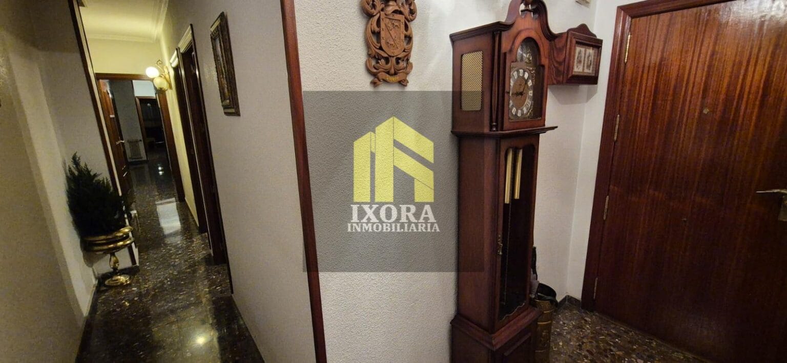 Gran Piso en el Centro de Linares 93 IMG-20250326-WA0012