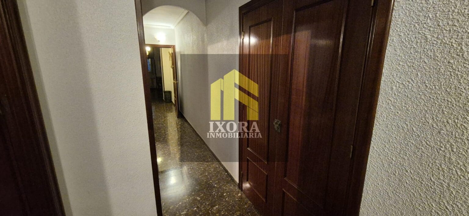 Gran Piso en el Centro de Linares 94 IMG-20250326-WA0022