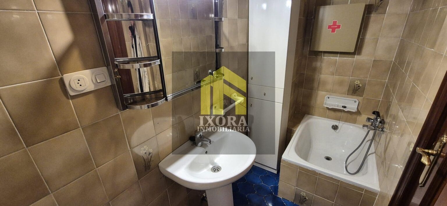 Gran Piso en el Centro de Linares 84 IMG-20250326-WA0028