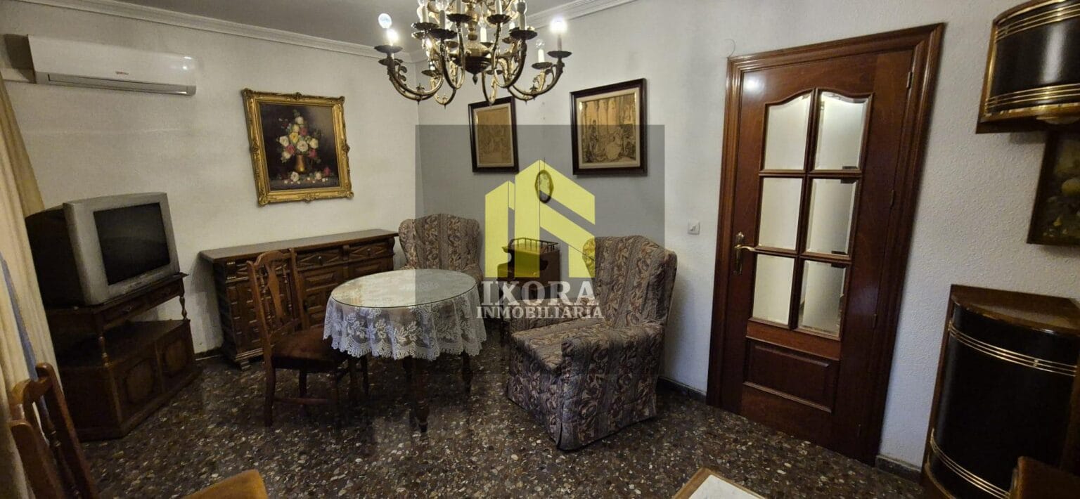 Gran Piso en el Centro de Linares 80 IMG-20250326-WA0038