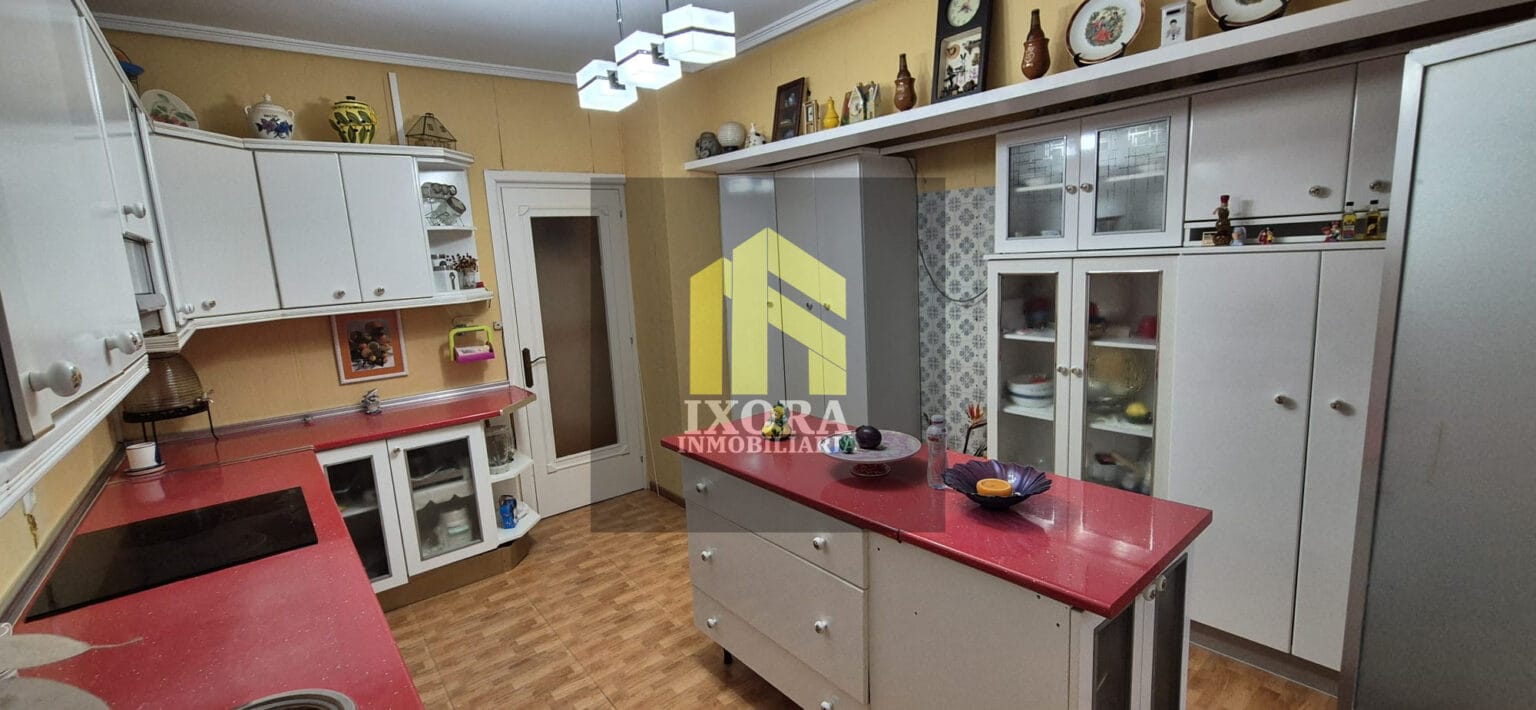 Gran Piso de 192m2 cerca del Centro de Linares 123 IMG-20250429-WA0031