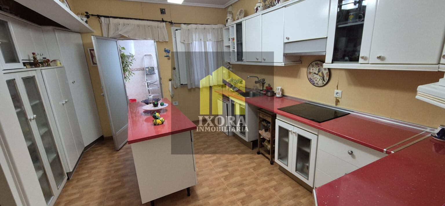 Gran Piso de 192m2 cerca del Centro de Linares 122 IMG-20250429-WA0032