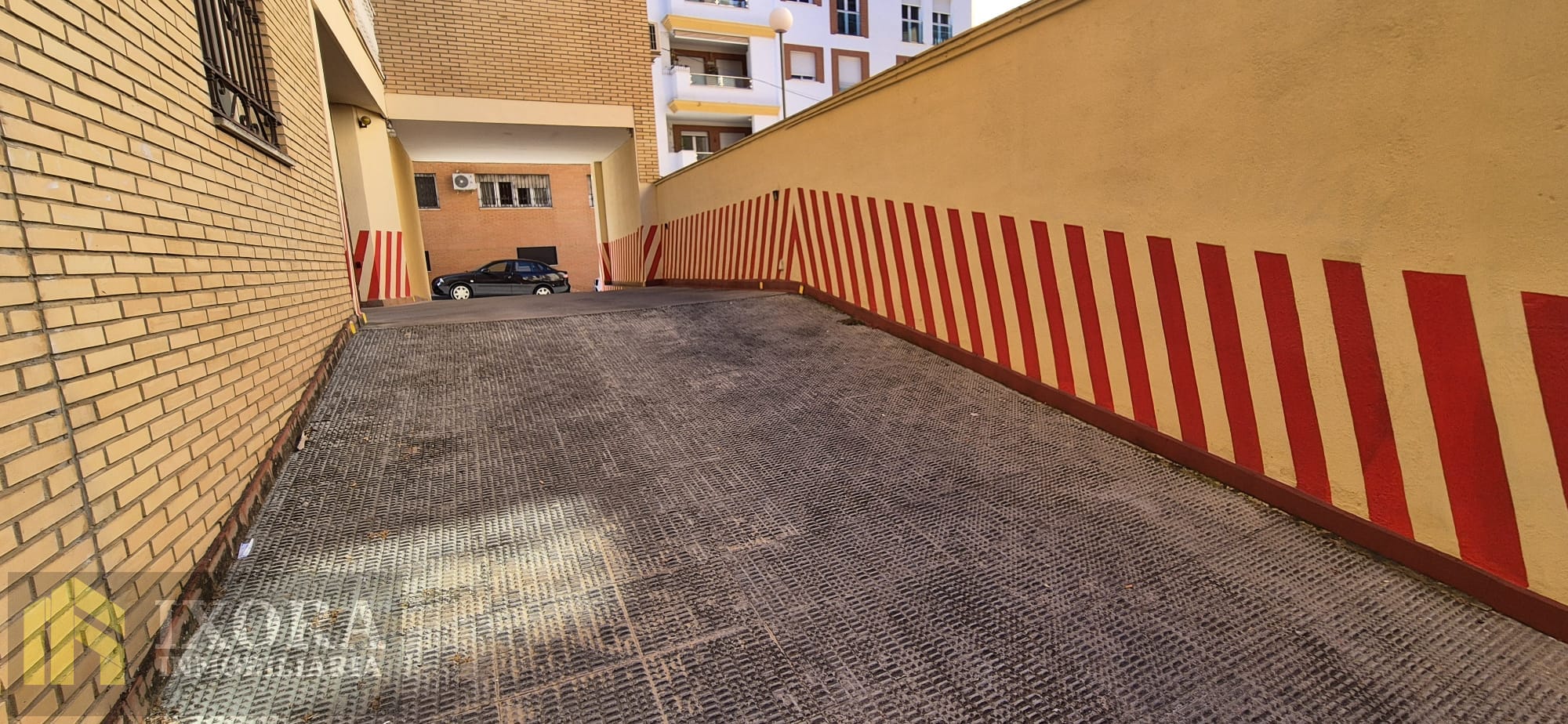 Ref.: IX-00153 - Plaza de Garaje junto al Paseo de Linarejos (Linares) 6 WhatsApp Image 2026 03 27 at 15.52.27 6