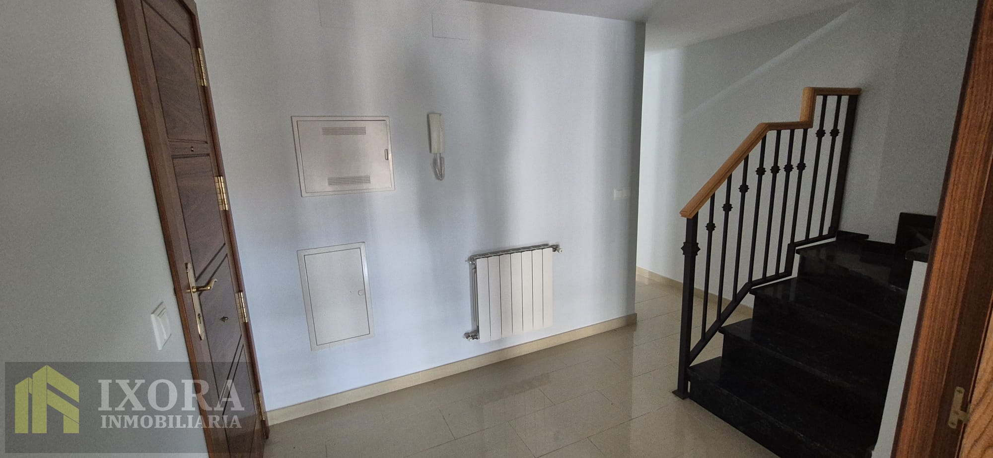 Ref.: IX-00157 - Fantástico Duplex con Gran Patio a Estrenar en el Centro de Linares (IVA Incluido en el Precio) 17 WhatsApp Image 2026 04 07 at 16.31.27 6